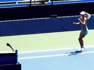 Maria Sharapova - sesión de entrenamiento caliente 