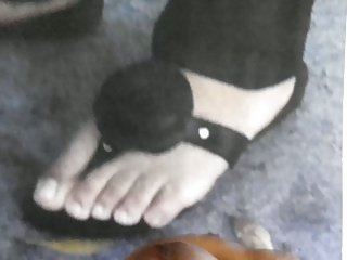 Cum tribute to my friend&#039;s feet
