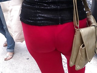 SDRUWS2 - SEE durch rote Leggins und VISIBLE THONG