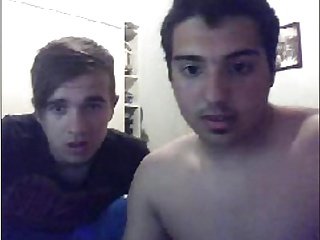 2 gays gregos meninos se divertem no Webcam